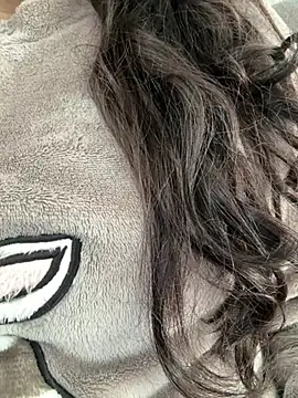 Snapshot of Lina-lolo chatting on 01.14.26 Lina-lolo online show from 01.14.26