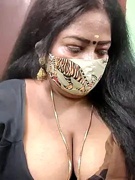 Snapshot of maniisha chatting on 12.27.24 maniisha online show from 12.27.24