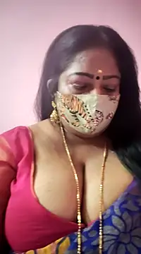 Snapshot of maniisha chatting on 01.24.25 maniisha online show from 01.24.25