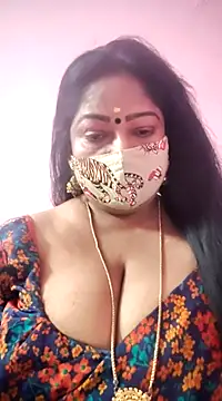 Snapshot of maniisha chatting on 02.26.25 maniisha online show from 02.26.25