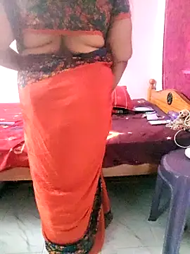 Snapshot of maniisha chatting on 02.27.25 maniisha online show from 02.27.25