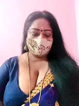 Snapshot of maniisha chatting on 03.01.25 maniisha online show from 03.01.25