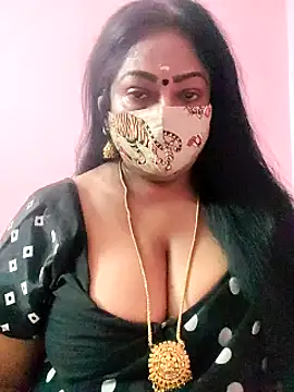 Snapshot of maniisha chatting on 03.02.25 maniisha online show from 03.02.25