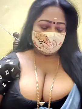 Snapshot of maniisha chatting on 09.12.25 maniisha online show from 09.12.25