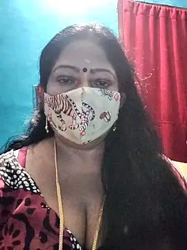 Snapshot of maniisha chatting on 02.08.26 maniisha online show from 02.08.26