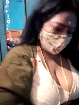 Snapshot of maniisha chatting on 02.14.26 maniisha online show from 02.14.26