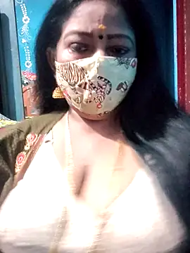 Snapshot of maniisha chatting on 03.04.26 maniisha online show from 03.04.26