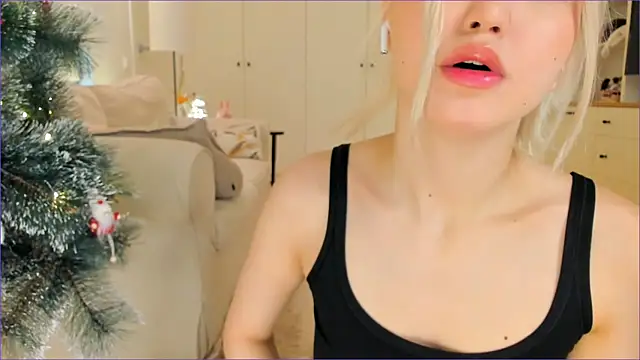 milli sun  online show from 12.18.25