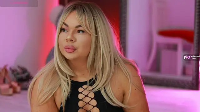 MissLilaa online show from 03.13.25