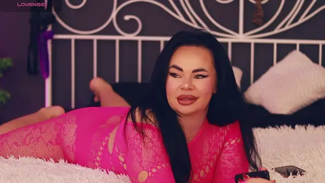 MissLilaa online show from 11.26.25