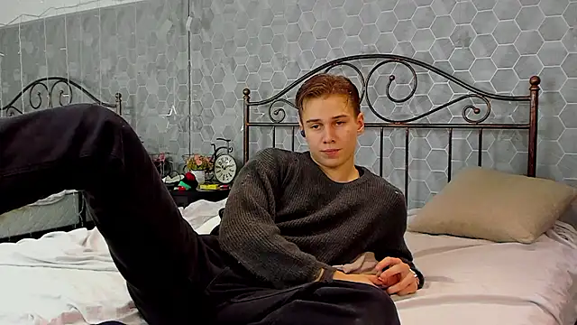 Marcus Swampov online show from 12.02.24