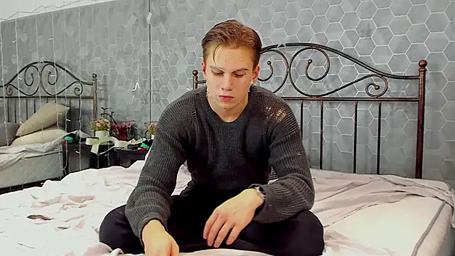 Marcus Swampov online show from 12.02.24