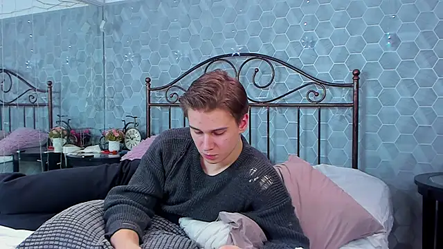 Marcus Swampov online show from 12.20.24