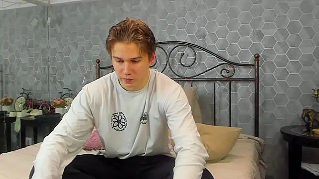 Marcus Swampov online show from 01.20.25