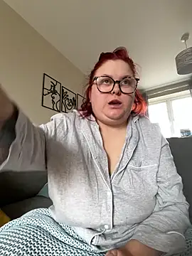 Tallulah-mae-xoxox online show from 03.17.25