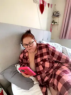 Tallulah-mae-xoxox online show from 09.24.25