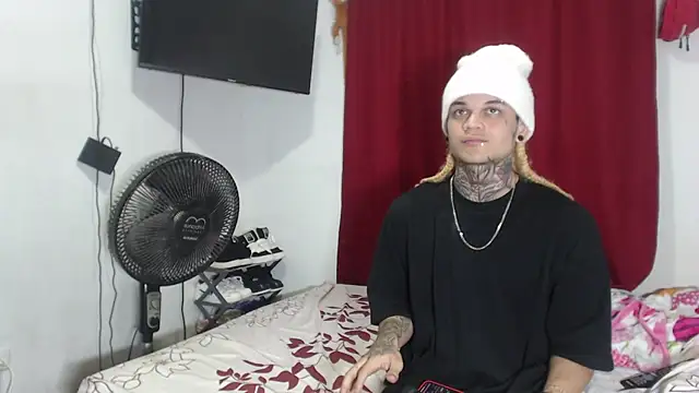 karitto  online show from 12.13.24