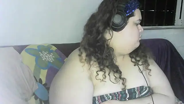 GeovanaLiveHot online show from 02.21.25