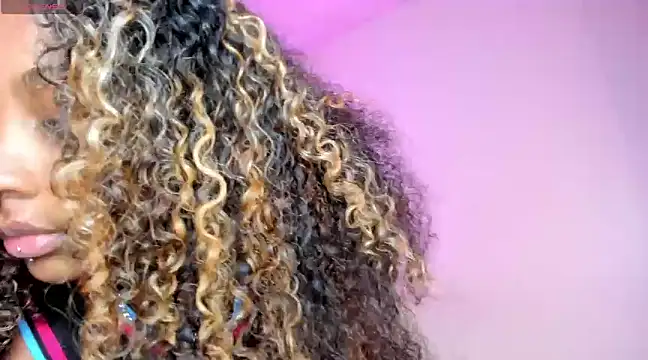 Triipsy online show from 02.14.25