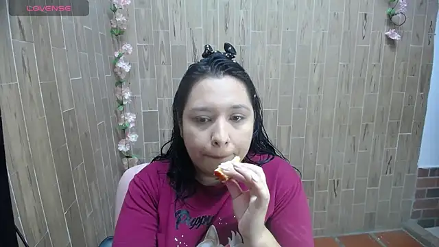 solyeria online show from 02.19.25