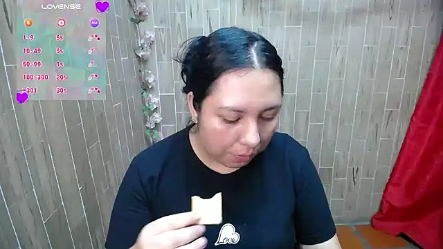 Snapshot of solyeria chatting on 02.09.26 solyeria online show from 02.09.26