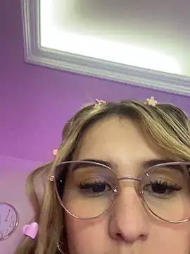 sophijenner online show from 03.17.25