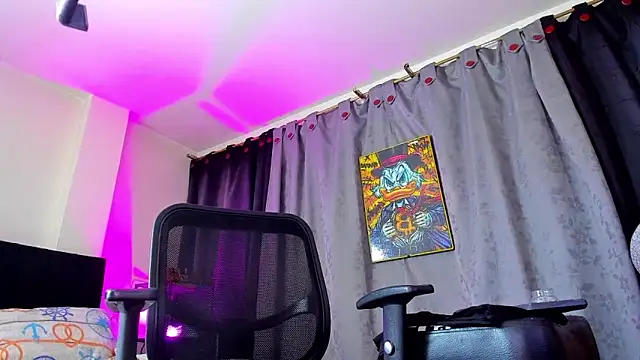 Giomar Reyes online show from 03.08.26