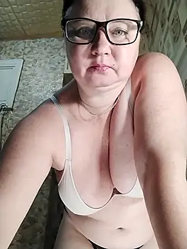 Holly-69 online show from 11.08.25