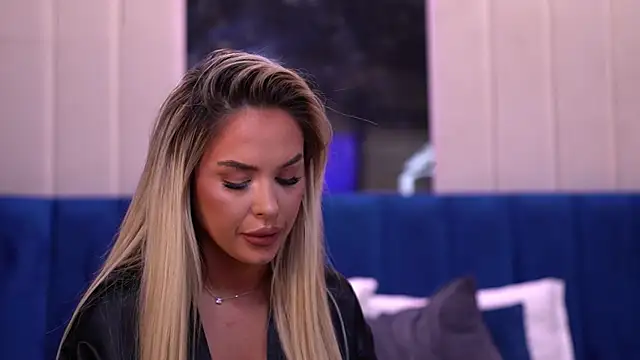 SelenaFrost online show from 01.25.25