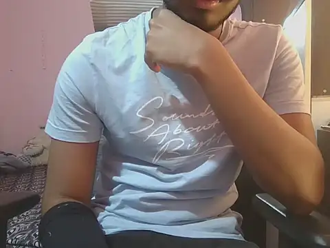 KissesBoyAD online show from 12.01.25