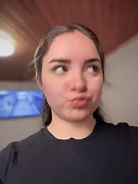 imlindapink online show from 01.08.26