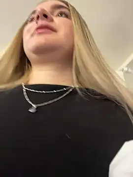 imlindapink online show from 03.24.26