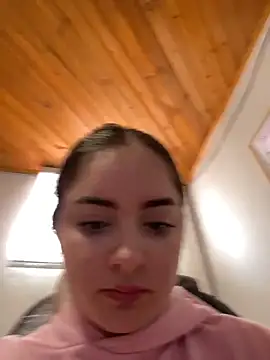 imlindapink online show from 04.11.26