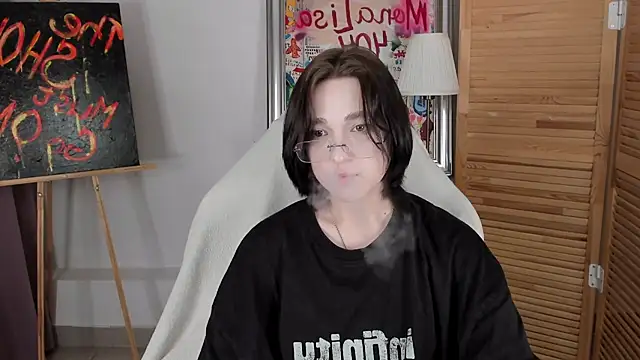 Snapshot of fiamoory chatting on 05.31.26 fiamoory online show from 05.31.26