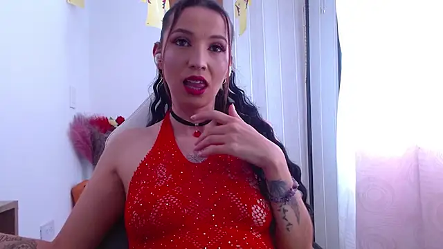 Snapshot of sapphiresexyhot chatting on 07.21.26 sapphiresexyhot online show from 07.21.26