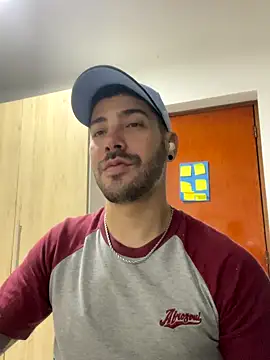 Guyinthemountain online show from 10.03.25