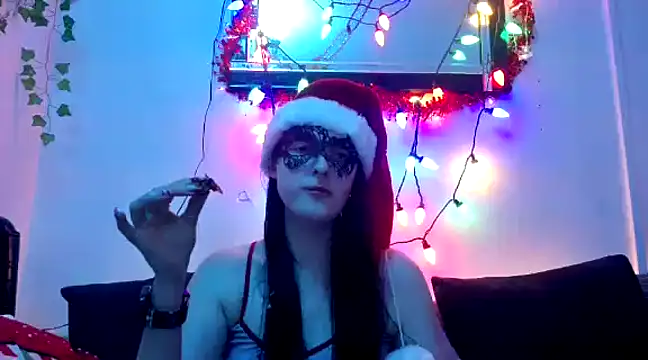 LexiSnowUK online show from 12.08.24