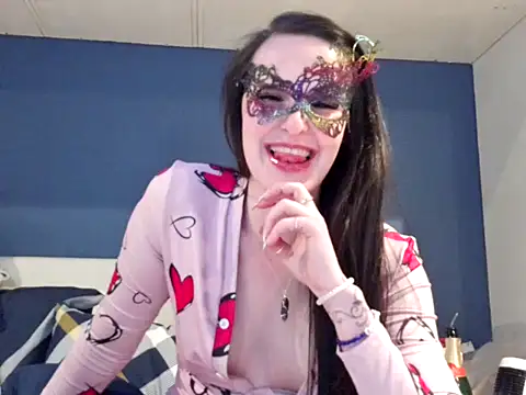 LexiSnowUK online show from 01.02.25