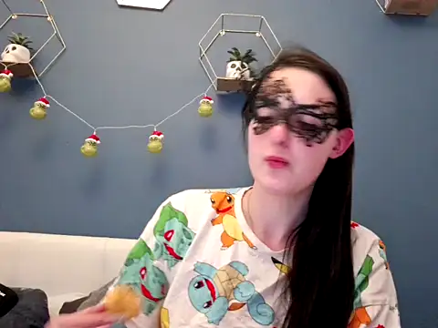 LexiSnowUK online show from 01.28.25