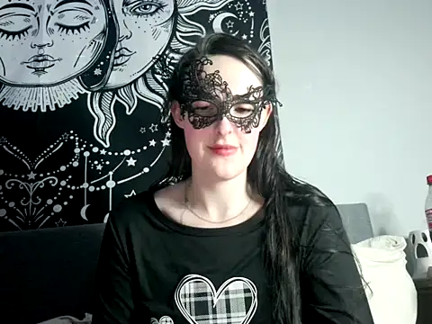 LexiSnowUK online show from 02.03.25