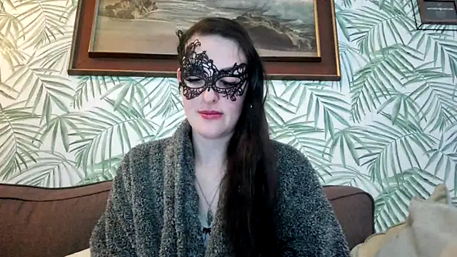 LexiSnowUK online show from 03.11.25