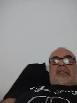 Snapshot of Satiro_Sevilla chatting on 04.30.26 Satiro Sevilla online show from 04.30.26