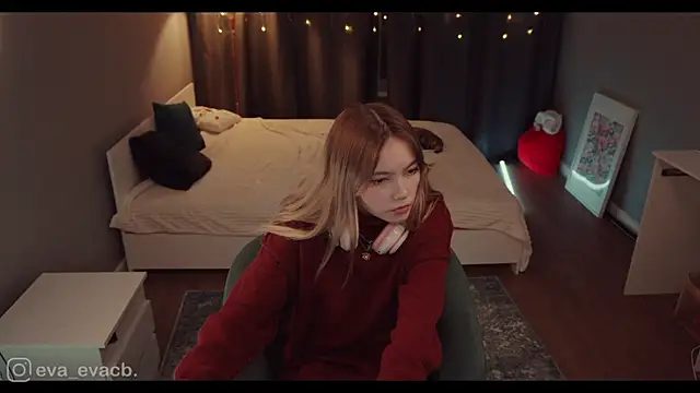 norakisses online show from 01.27.25