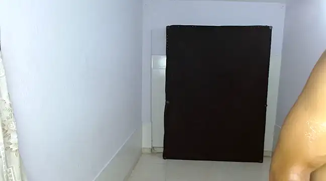 Snapshot of latino_hotxxx chatting on 12.11.24 latino hotxxx online show from 12.11.24