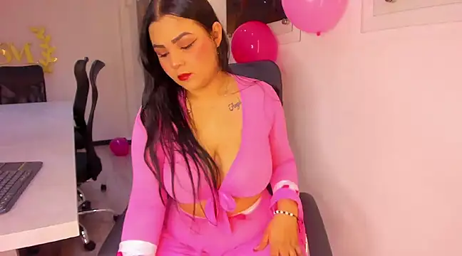 KatyaPittman online show from 02.14.25