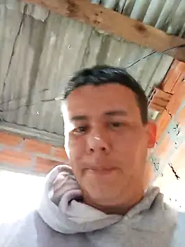 Mateus3040 online show from 10.18.25