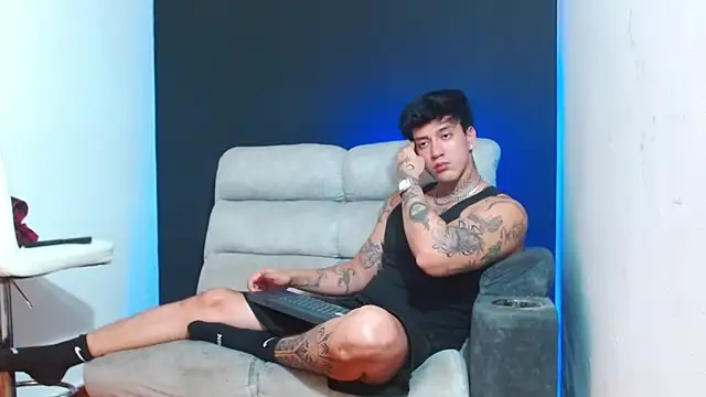 Snapshot of JUSTIN_FULLER1 chatting on 05.19.26 JUSTIN FULLER1 online show from 05.19.26