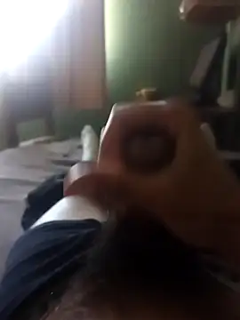 maxim1879 online show from 11.24.25