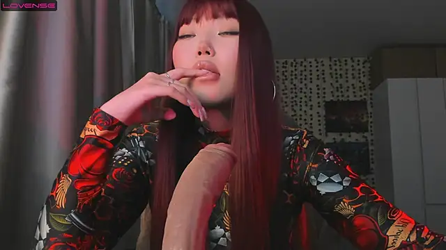 Snapshot of uko_sa chatting on 09.17.25 uko sa online show from 09.17.25