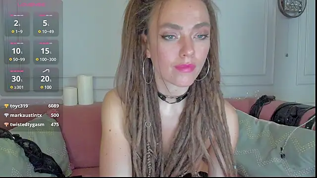 KellyFouler online show from 12.08.24